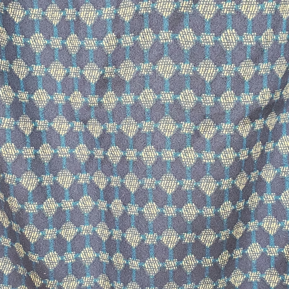 Ann Taylor Patterned 3/4 Sleeve Top - Picture 3 of 6